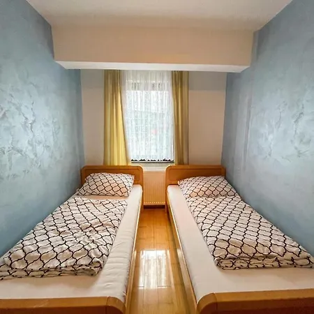 Apartment Love Apartment Vlasic