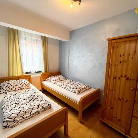 Apartment Apartment Love Vlasic